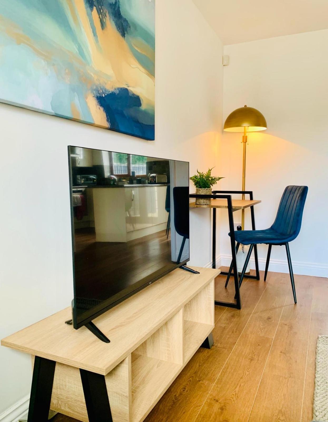 3Br House Ossett-Wakefield, Free Parking 3 Cars Wi Fi Long Stays Exterior foto